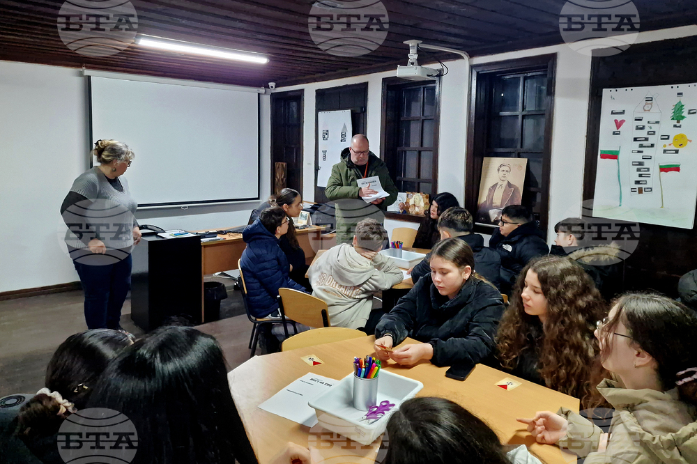 Ученици от Търговище се превърнаха в журналисти, списвайки „Лист на свободата“ в музейна инициатива