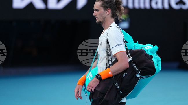 Александър Зверев изрази несъгласие със съдийството по време на полуфиналния си мач срещу Карлос Алкарас от Откритото първенство по тенис на Австралия