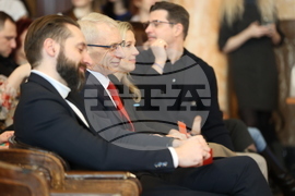 СУ „Св. Климент Охридски” - „Между бунта и закона - тийнейджърите в България” - дискусия