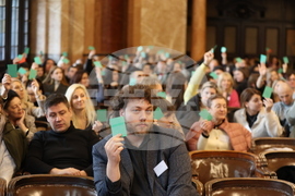 СУ „Св. Климент Охридски” - „Между бунта и закона - тийнейджърите в България” - дискусия