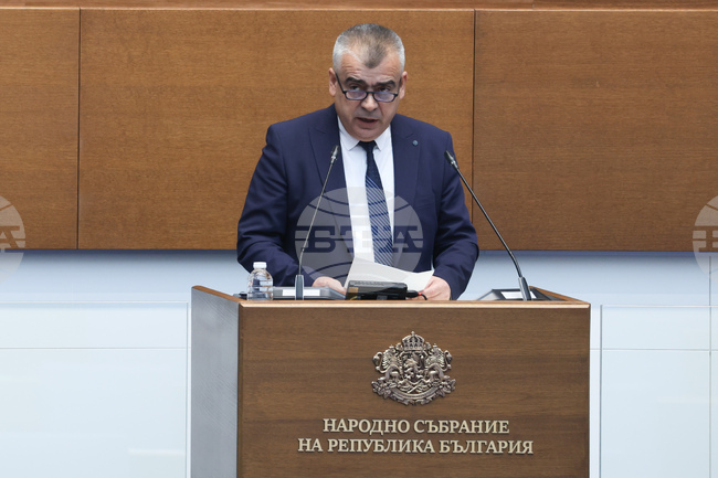 АПС категорично ще се противопостави на приемането на ограничаващите изборни права на българските граждани по света, заяви Хайри Садъков