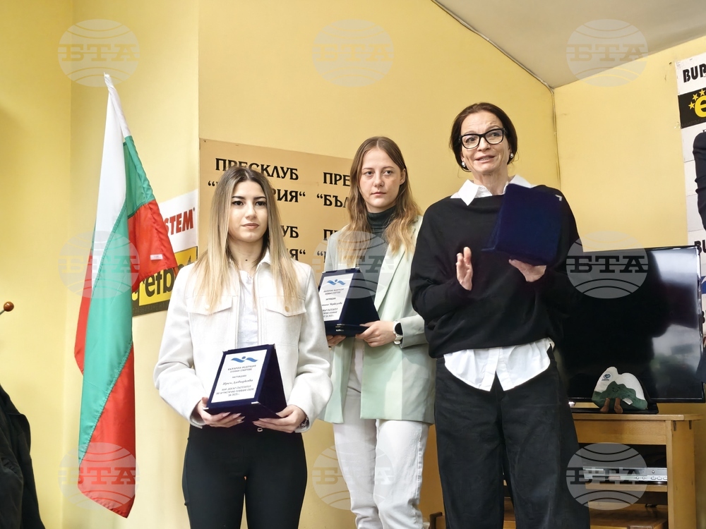 Плуване - Награждаване на най-добрите състезатели и треньори за 2025 година