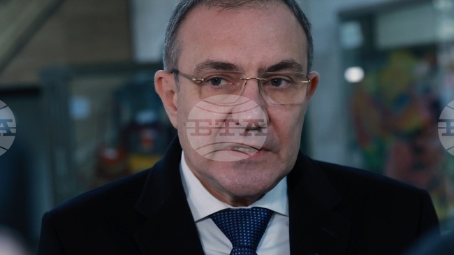 Категорично трябва да има конгрес на БСП преди изборите, смята Борислав Гуцанов