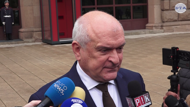 Председателят на Сметната палата Димитър Главчев е склонен да приеме да бъде служебен премиер