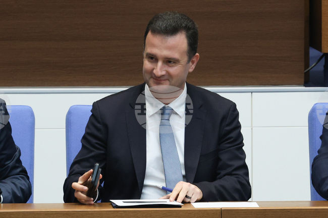 Сондажът в село Дългоселци, който е корозирал, няма акт за държава собственост, каза Жечо Станков 