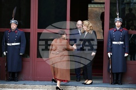 Илияна Йотова - Силвия Къдрева - консултации