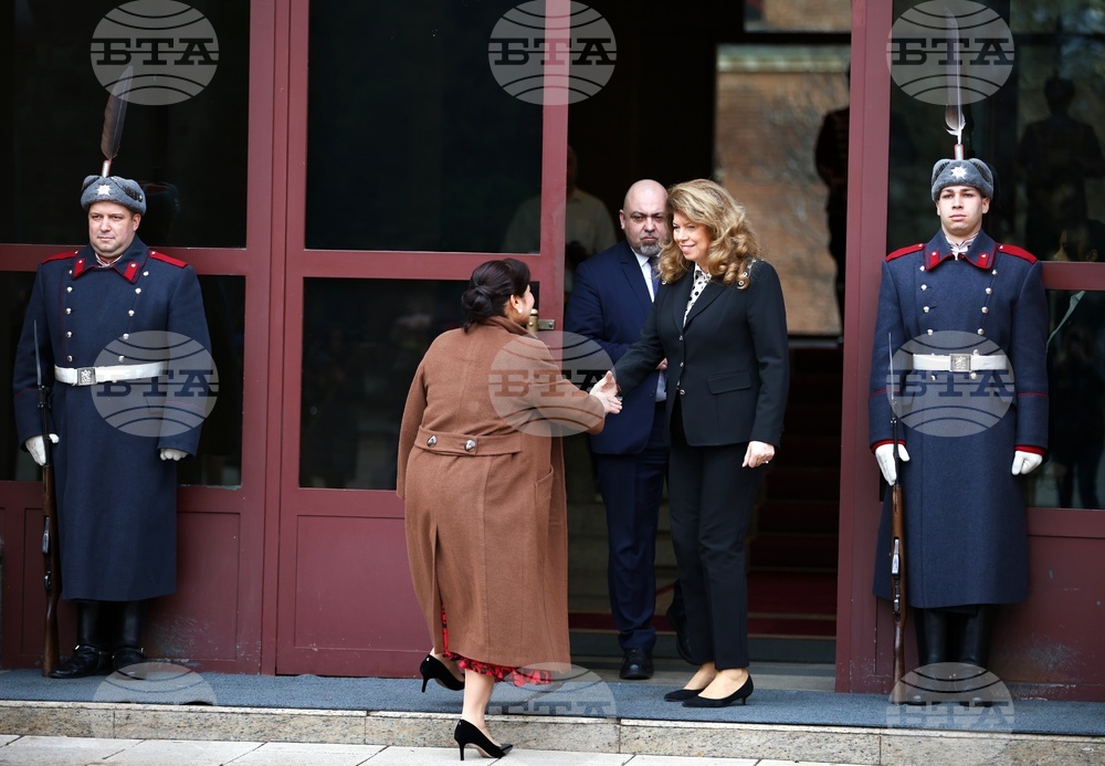 Илияна Йотова - Силвия Къдрева - консултации