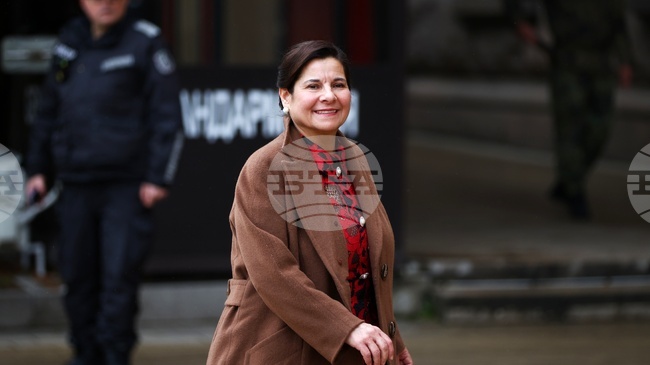 Заместник-председателят на Сметната палата Силвия Къдрева заяви, че е готова да бъде служебен премиер