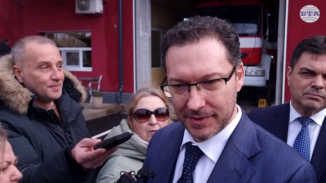 Изборите не зависят от МВР и е опасно да се говори, че това е така, каза вътрешният министър в оставка Даниел Митов в Димитровград