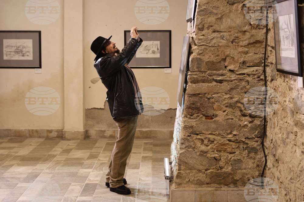 Бачковски манастир - изложба - „Атон в рисунки и фотографии“