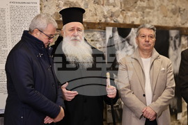 Бачковски манастир - изложба - „Атон в рисунки и фотографии“