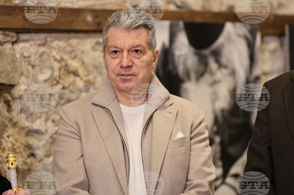 Бачковски манастир - изложба - „Атон в рисунки и фотографии“