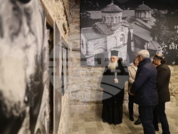 Бачковски манастир - изложба - „Атон в рисунки и фотографии“