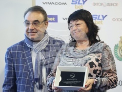 Футболни съдии - награди