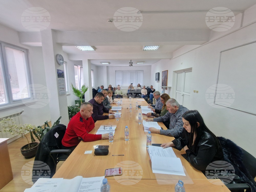 Общинският съвет в Баните одобри промени в устройствени планове и прие отчети и програми