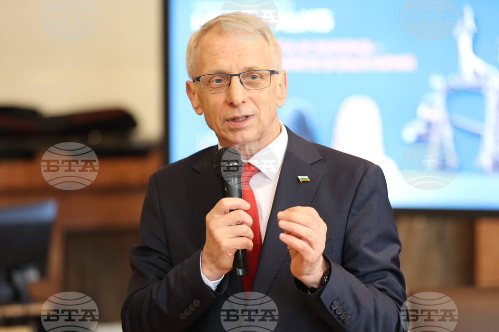 От непослушни, непоследователни и мързеливи деца може да станат прекрасни учени, каза акад. Николай Денков