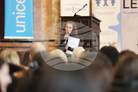 СУ „Св. Климент Охридски” - „Между бунта и закона - тийнейджърите в България” - дискусия