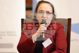 СУ „Св. Климент Охридски” - „Между бунта и закона - тийнейджърите в България” - дискусия