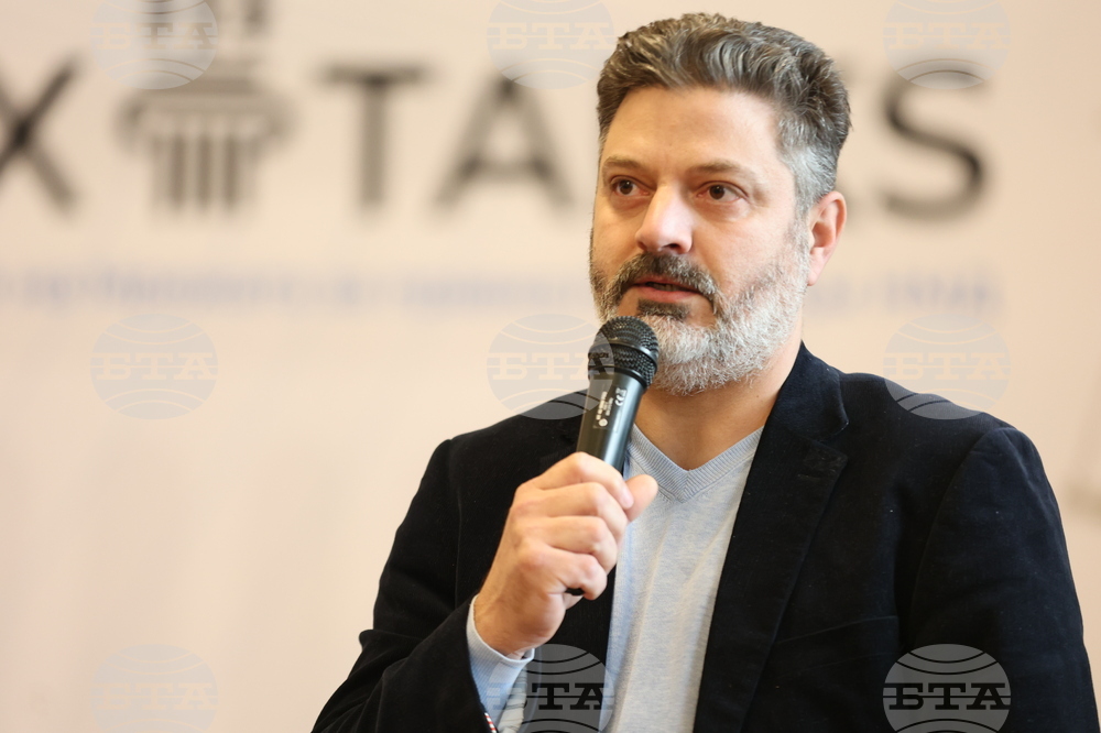 СУ „Св. Климент Охридски” - „Между бунта и закона - тийнейджърите в България” - дискусия