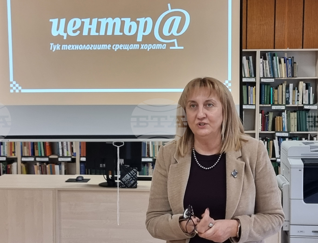 Нов дигитален клуб в подкрепа на местната общност бе открит в Регионална библиотека "Христо Смирненски" в Хасково