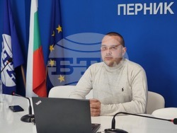 Национален пресклуб на БТА - Перник - списание ЛИК „Читалищата в минало и бъдеще време“ - представяне