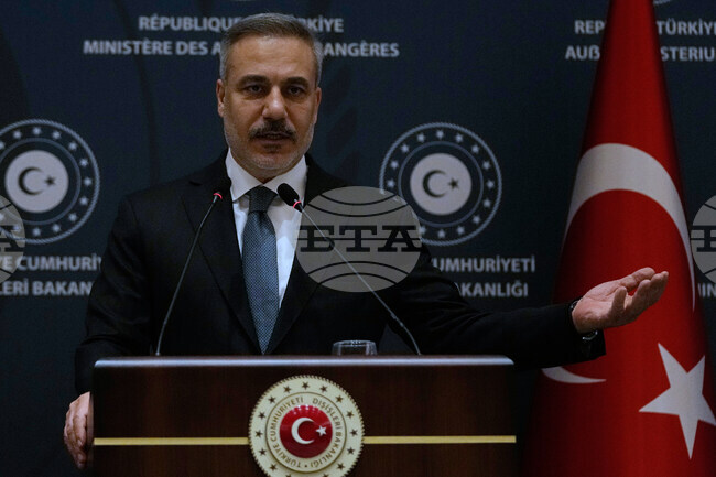 Хакан Фидан е провел телефонни разговори с външните министри на Иран, Ирак, Саудитска Арабия, Катар, Сирия и други страни от региона