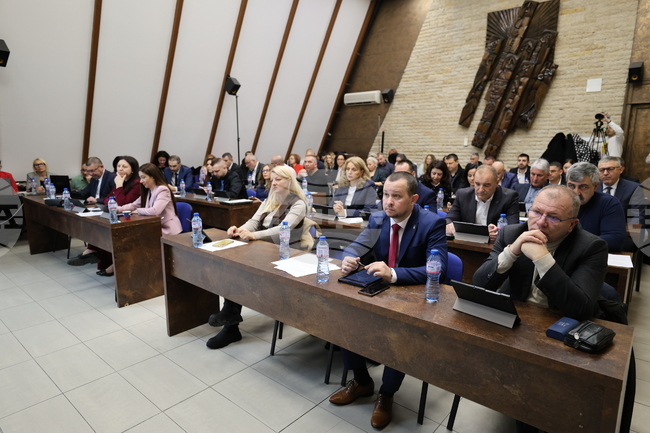 Общинските съветници в Благоевград одобриха подробен устройствен план за площад "Македония"