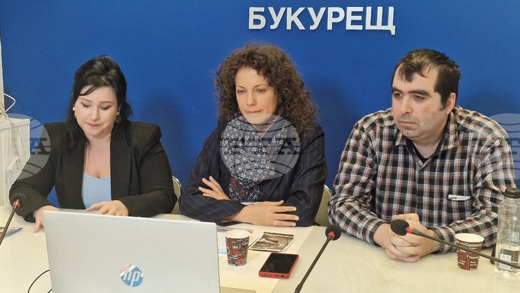 Journalists Bianca Vasile, Vladimir Mitev on Chitalishta as Centres of Various Communities