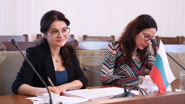 Кандидатът за генерален секретар на Интерпарламентарния съюз Дионисия-Теодора Аверинопулу се срещна днес с Росица Кирова