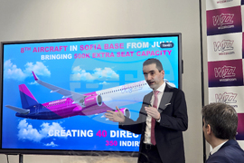 Летище „Васил Левски" - медийно събитие