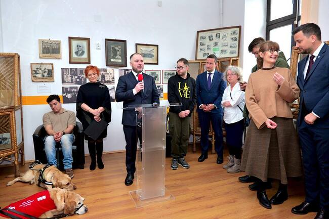 Аджерпрес: Първият румънски музей, посветен на историята, културата и приноса на хората с увредено зрение, беше открит в Букурещ