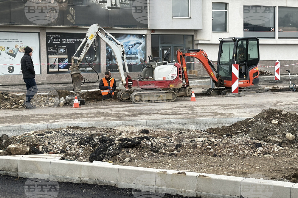 Казанлък - кръгово кръстовище - изграждане