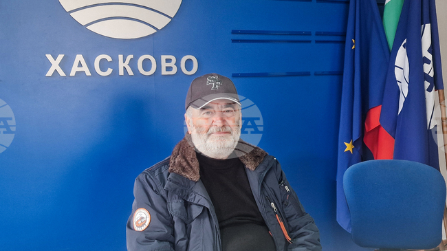 Читалището събира хората около каузи и поддържа духа на местната общност, каза в Хасково при представянето на списание ЛИК Недялко Бакалов