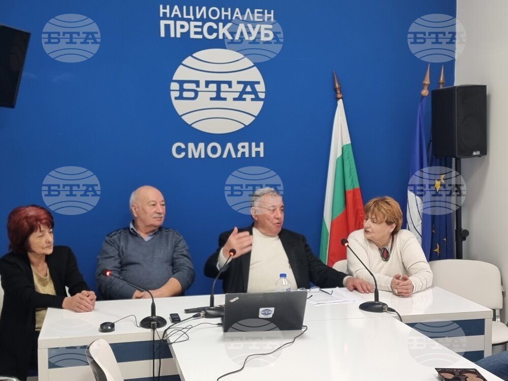 Културните институции на Смолян водят началото си от читалище „Христо Ботев - 1871“, посочи председателят Иван Иванов