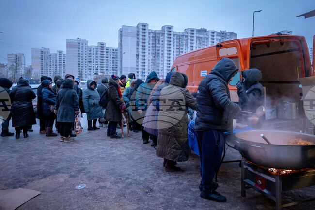 Русия и Украйна си размениха нови удари с дронове; петима души бяха убити при руски обстрел в три украински области