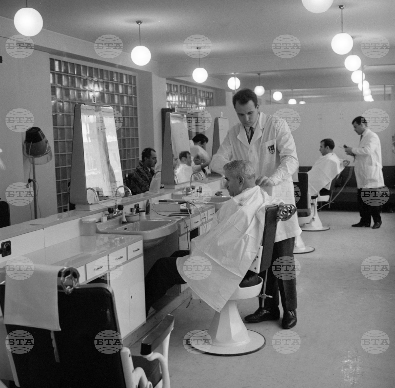 През 1968 г. в София отваря врати нов Комбинат за комунално-битови услуги