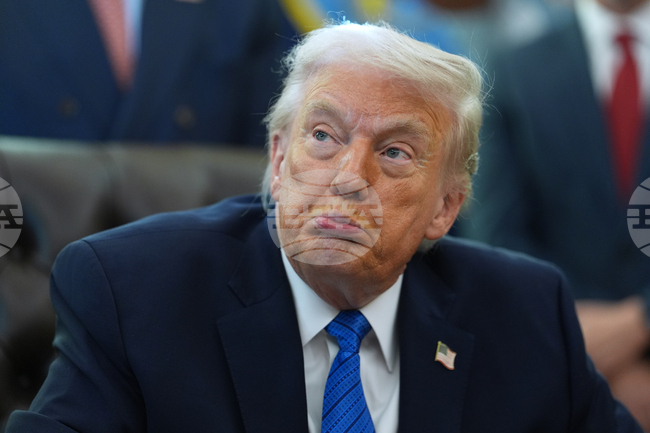 Доналд Тръмп създава стратегически запас от минерали на стойност 12 милиарда долара, за да противодейства на Китай, съобщава Блумбърг