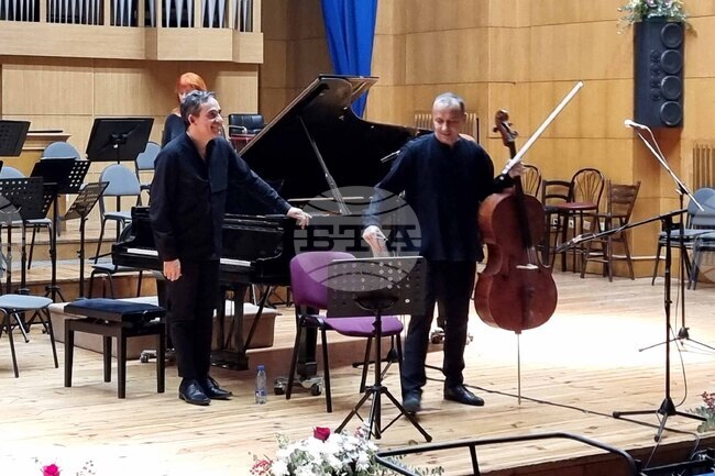 Пазарджик - „Зимни музикални вечери - проф. Иван Спасов" - камерен концерт