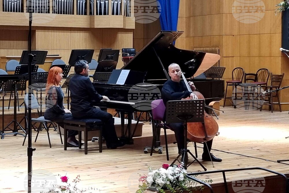 Пазарджик - „Зимни музикални вечери - проф. Иван Спасов" - камерен концерт