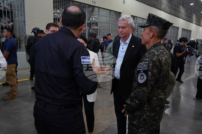 El Salvador Chile Prison Tour
