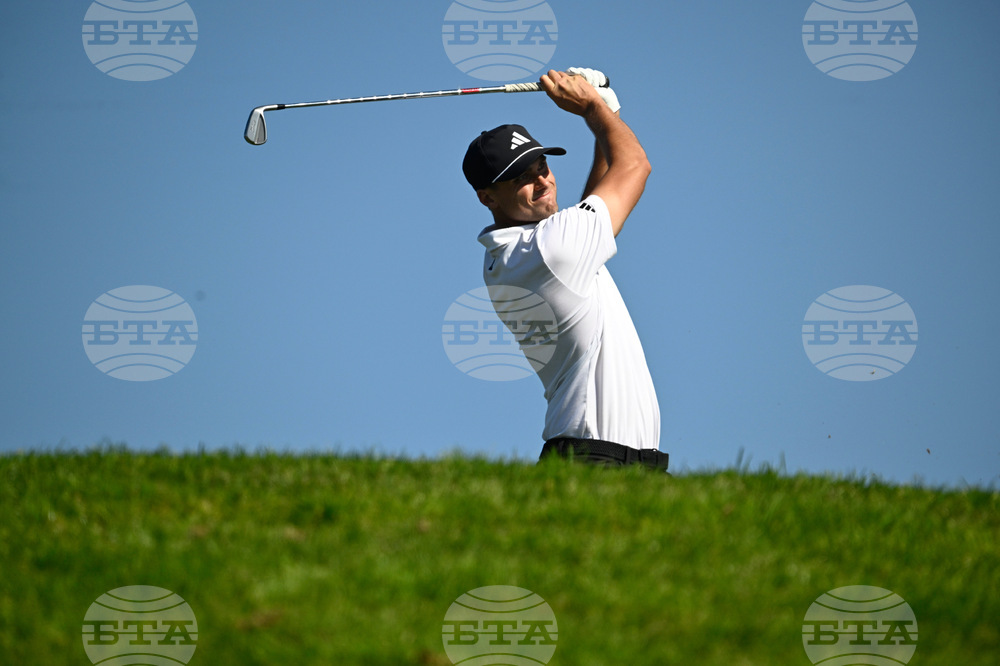 Farmers Insurance Open Golf