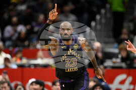Lakers Wizards Basketball