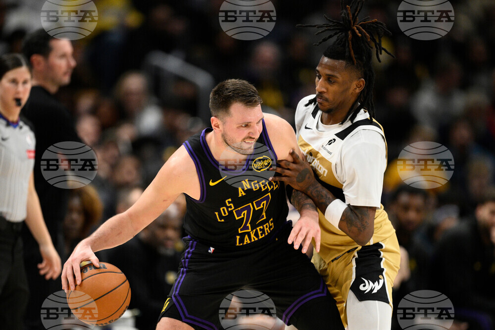 Lakers Wizards Basketball