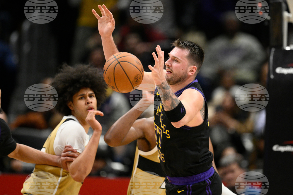 Lakers Wizards Basketball