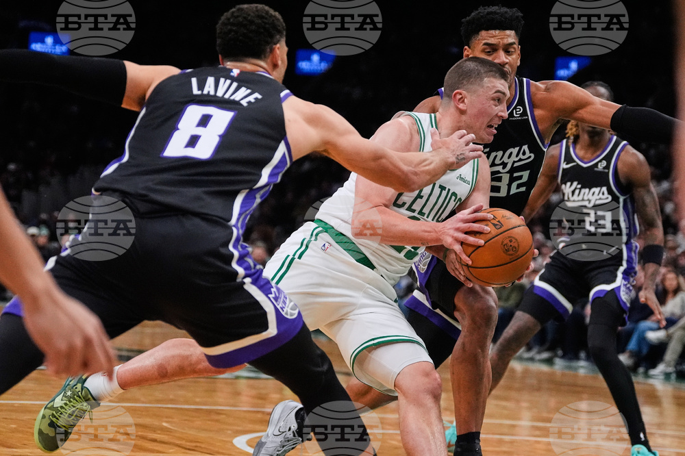 Kings Celtics Basketball
