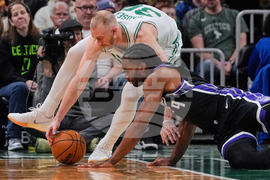 Kings Celtics Basketball