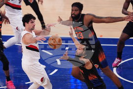 Trail Blazers Knicks Basketball
