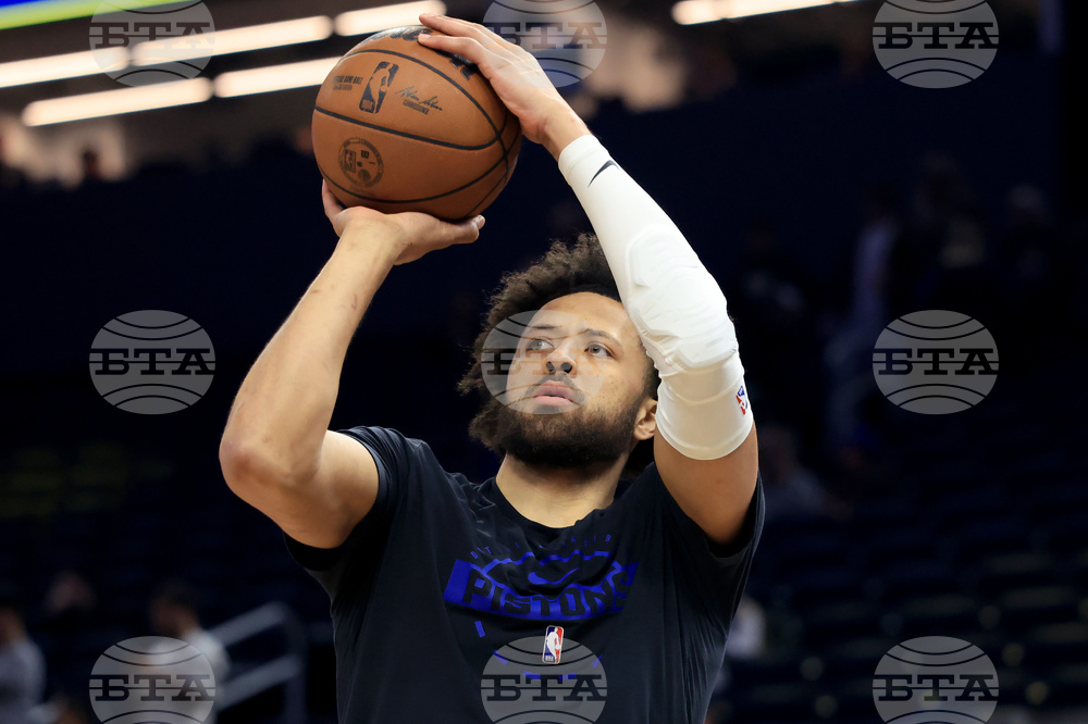 Pistons Warriors Basketball