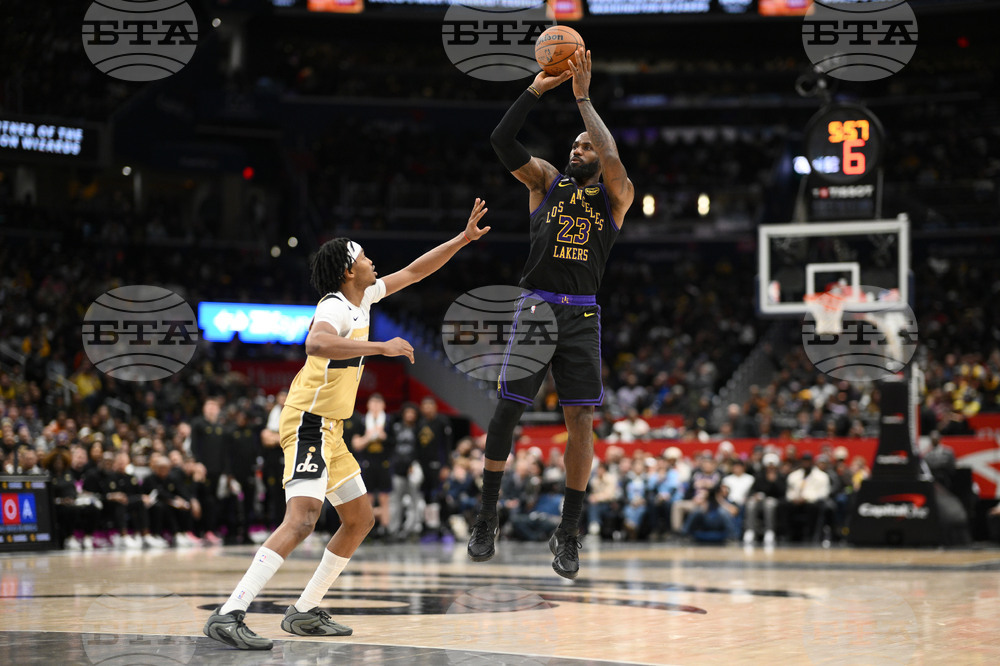 Lakers Wizards Basketball