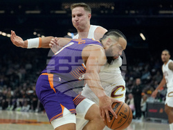 Cavaliers Suns Basketball